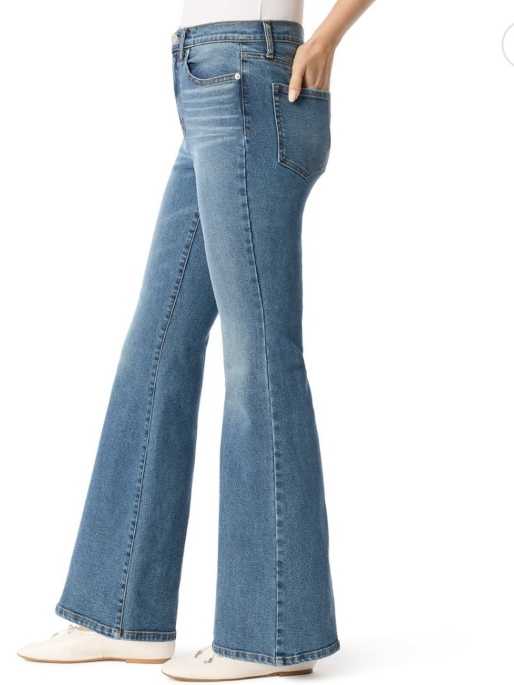 Jessica Simpson Daisy Fitted Blue Flare Jeans - Size 6, NWT